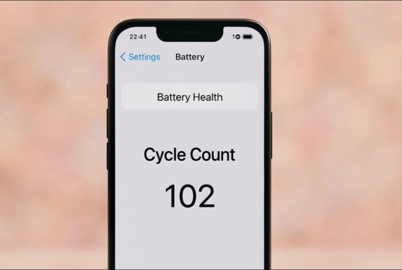 Một chu kỳ sạc được tính khi tổng lượng pin đã sử dụng đạt 100%, không phụ thuộc số lần cắm sạc